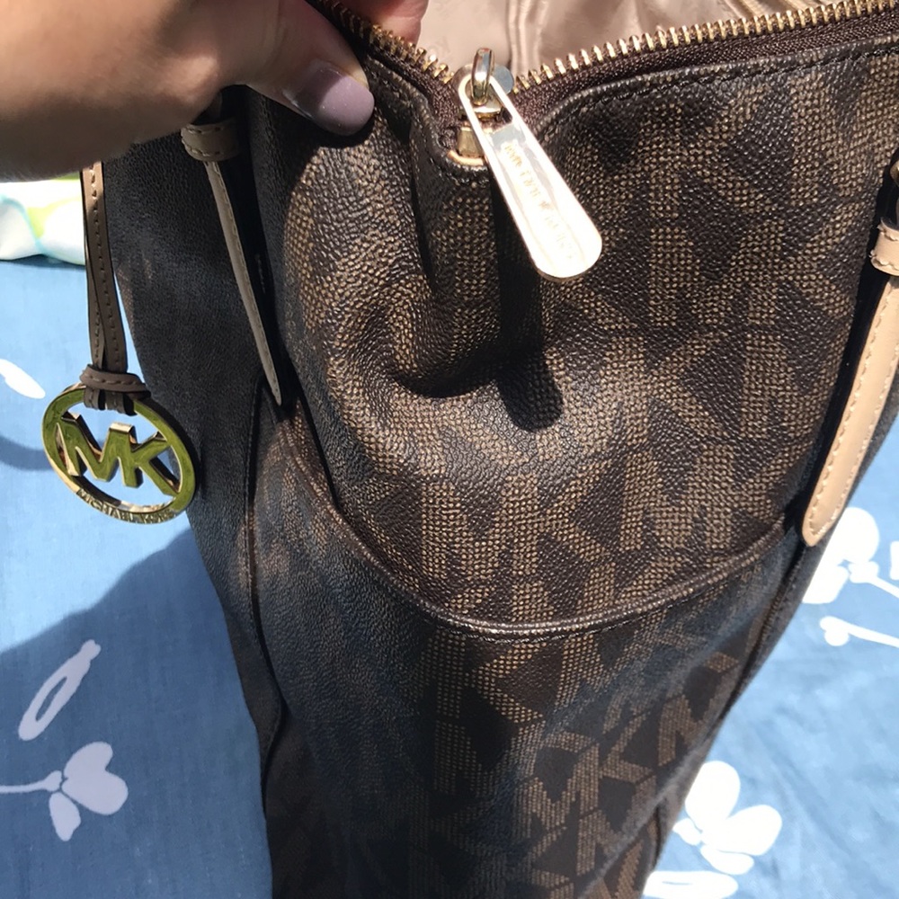 Michael Kors Brown Tote Bag - Picture 4 of 9